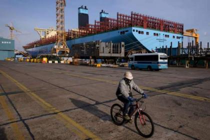EU blocks mega-merger of South Korean shipbuilders
