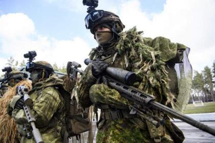 CIA Oversees Training Program for Ukrainian Paramilitaries - Reports