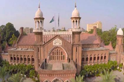 Lahore High Court restores DG Auqaf Punjab in grade-20
