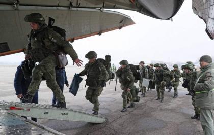 First Six Planes With Russia's Peacekeepers From CSTO Forces Arrive From Kazakhstan