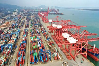 China's Jiangsu sees robust foreign trade growth in 2021
