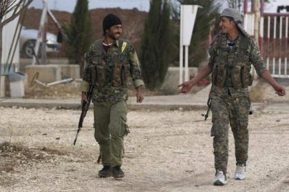 Syria Kurds hunt down IS terrorists after prison attack
