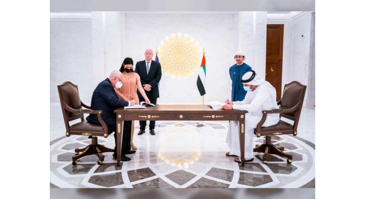 Abdullah bin Zayed attends signing of MoUs between UAE and Cuba