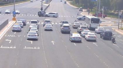 شرطة أبوظبي تخالف أكثر من 2.8 ألف سائق لتجاوز "الإشارة الحمراء"