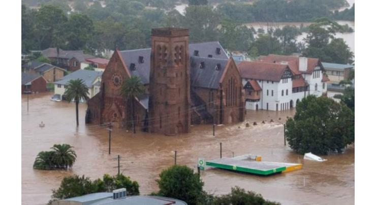Deadly floods continue to batter Australia's east
