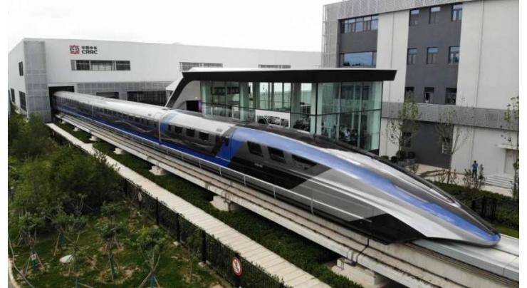 Chinese manufacturer unveils new generation of commercial maglev train
