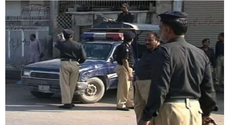 Operation on cards against Lyari gangs
