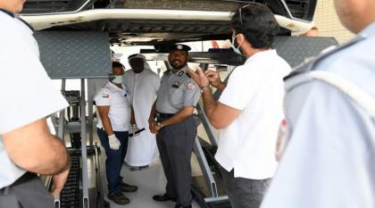 شرطة أبوظبي تفتتح مركز "فحص المركبات الخفيفة" في ديرفيلدز