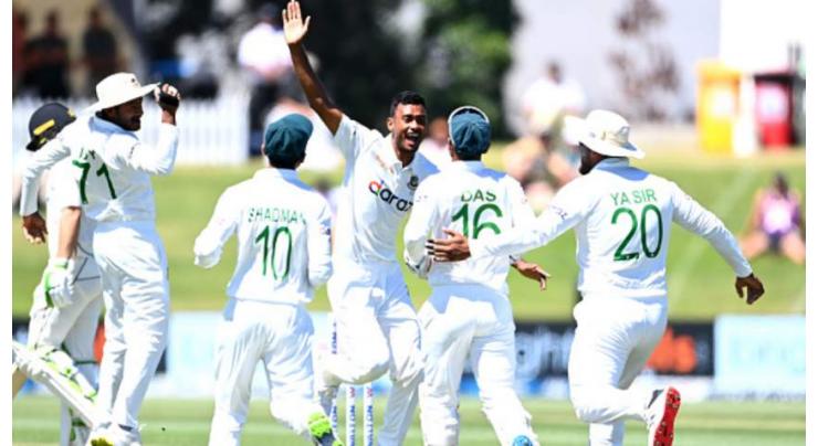 Cricket: South Africa v Bangladesh first Test scoreboard

