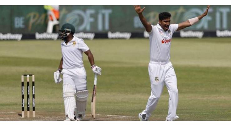 South Africa thrash Bangladesh by 220 runs in first Test
