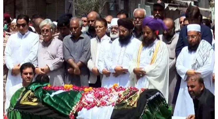 Bilquis Bano Edhi laid to rest in Karachi