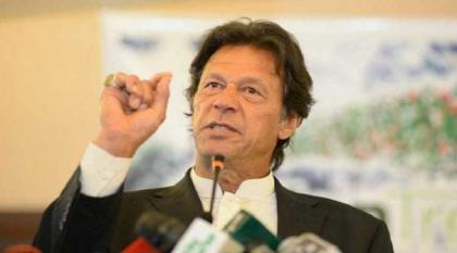 رئیس الوزراء عمران خان یوٴکد أنہ لن یستقیل قبل جلسة سحب الثقة