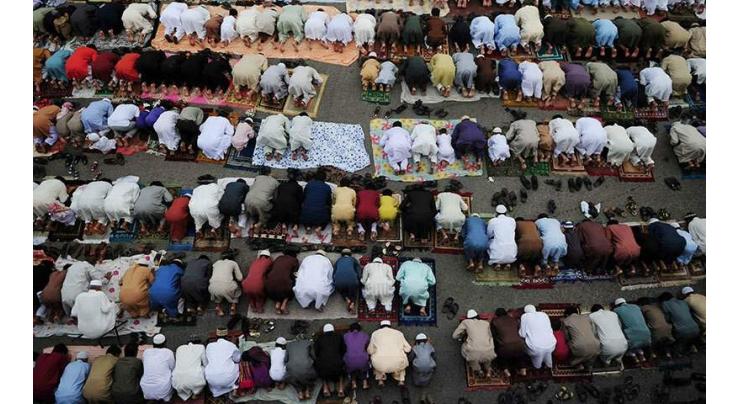 Biggest gathering of Eid prayer at Polo Ground
