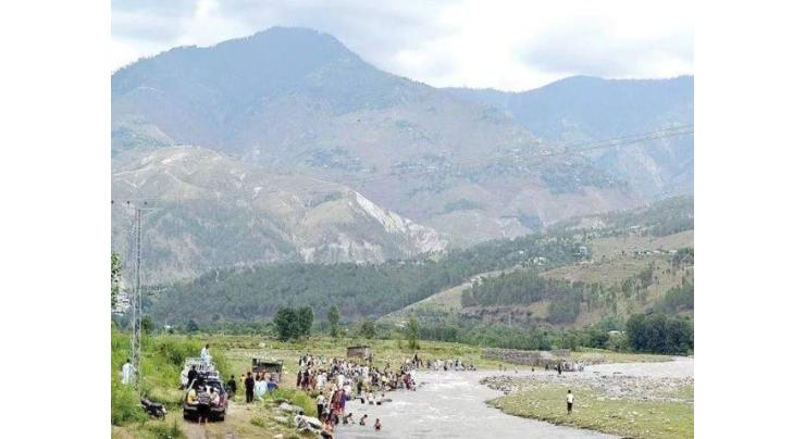 KP's scenic resorts attracts over three lacs tourists during Eid holidays
