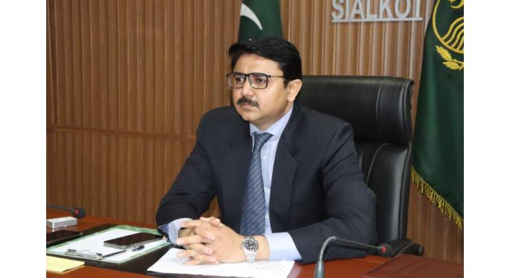 Deputy Commissioner Sialkot chairs meeting on pre-flood arrangements
