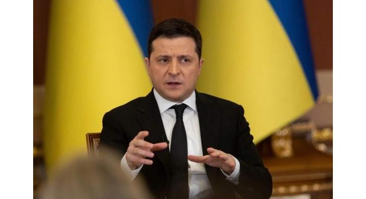 Zelenskyy Says Macron Mediating Between Russia, Ukraine 'in Vain'
