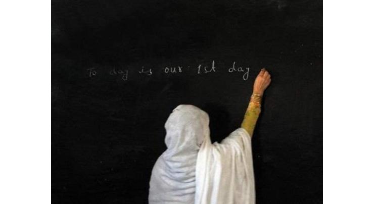 Sindh govt revises teachers recruitment policy, reduces passing marks from 50 to 40pc
