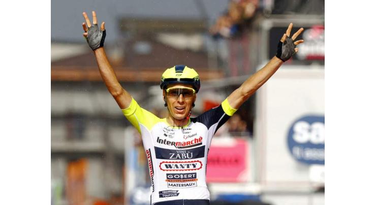 Hirt wins stage 16 of Giro, Carapaz retains lead
