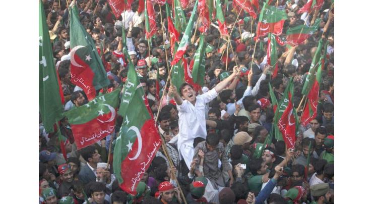 People rejected long march of PTI in country
