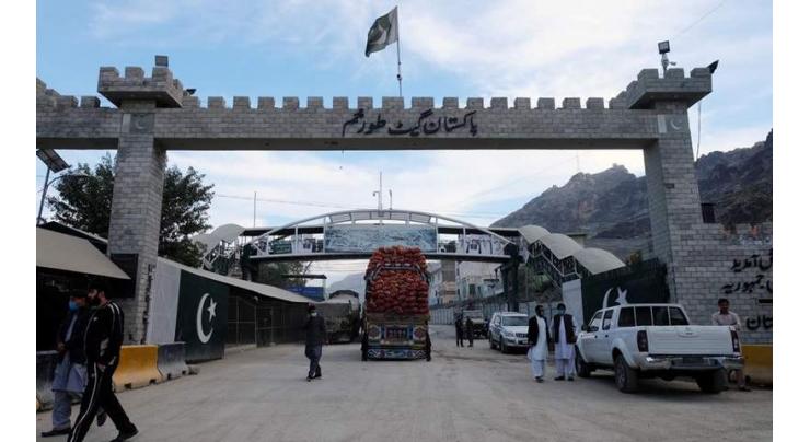 Truckload of food aid handed over to Afghan authorities at Torkham border
