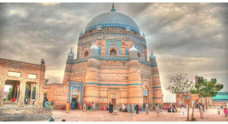 Commissioner calls for projection of cultural identity of Multan
