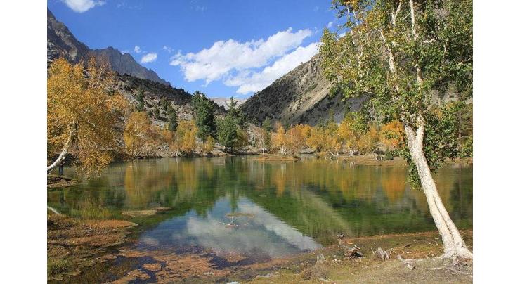 Cleanliness drive around the famous Satrangi Lake in Naltar starts
