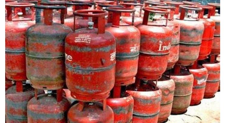OGRA reduces LPG price by Rs 154.48 per 11.8-kg cylinder
