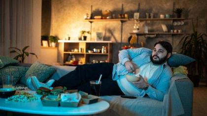 Cutting TV time 'reduces risk of heart disease'
