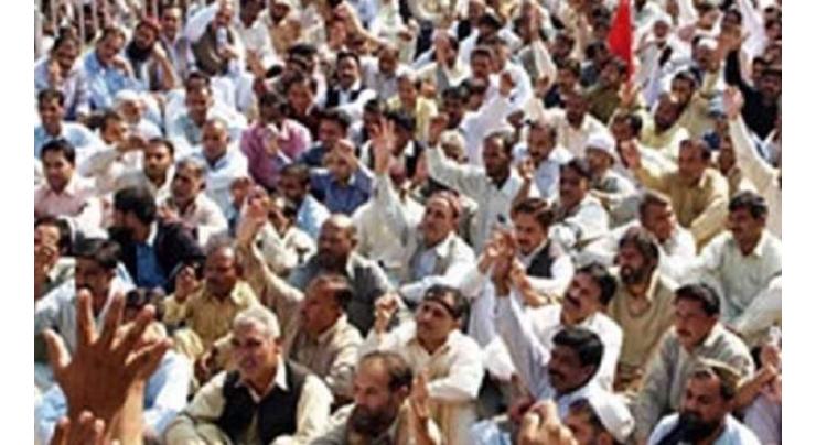 Wapda workers stage protest rally in favour of their demands
