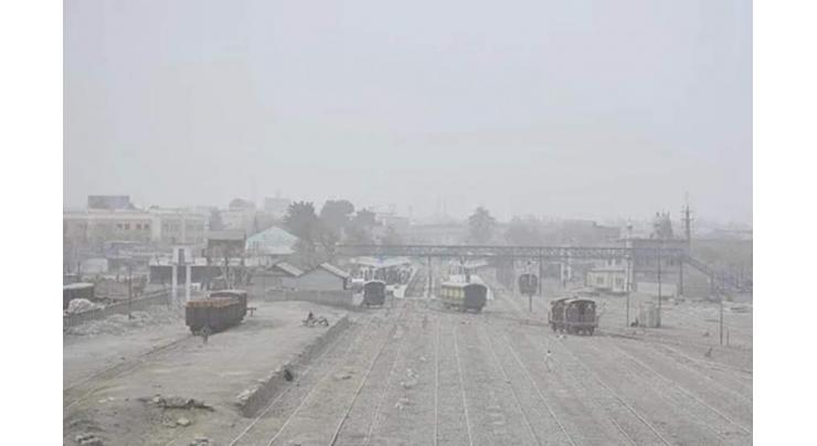 Dust storm passes through Balochistan, says PDMA