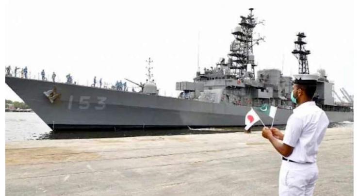 Japanese Navy Ship conducts Naval Drills with Pakistan Navy during Karachi's visit
