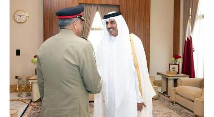 COAS calls on Emir of Qatar during official visit
