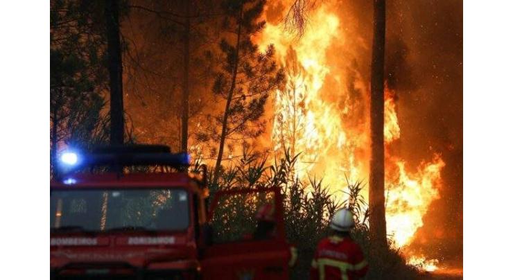 Wildfires spread across heatwave-hit Europe

