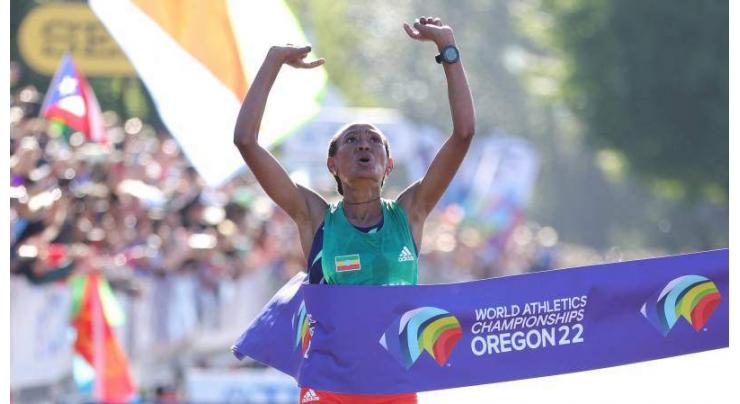 Ethiopia's Gebreslase wins world women's marathon
