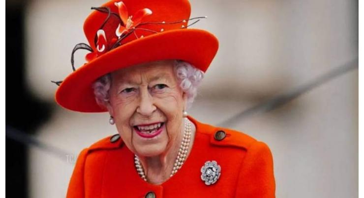 Police charge UK man over crossbow threat to Queen
