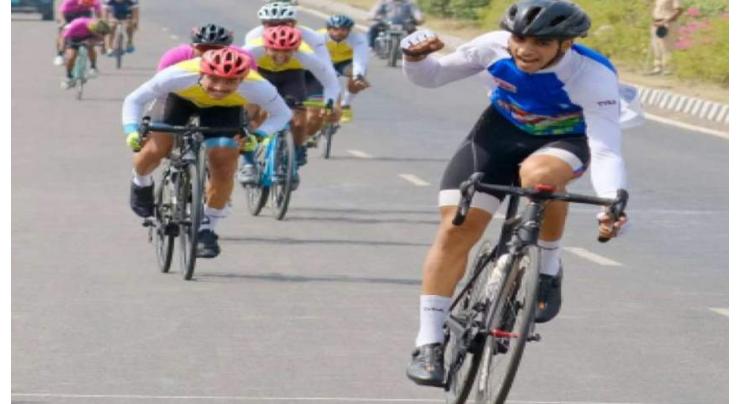 Adil Khan wins Independence Day Cycle Race
