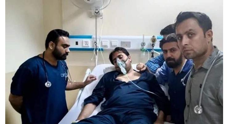 Lawyers meet with Shahbaz Gill in hospital
