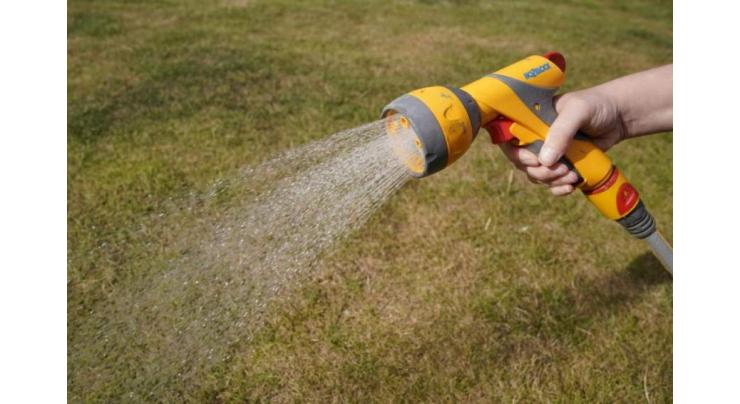UK Citizens Urged Not to Call Police Over Hosepipe Ban