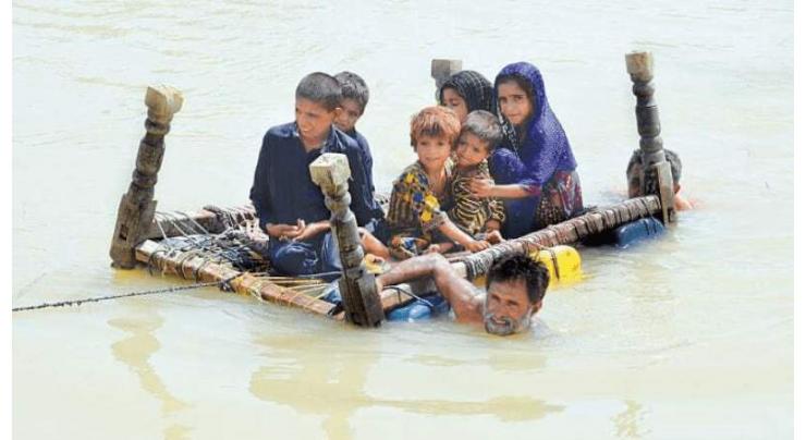 WaterAid helps families hit by devastating floods in Pakistan
