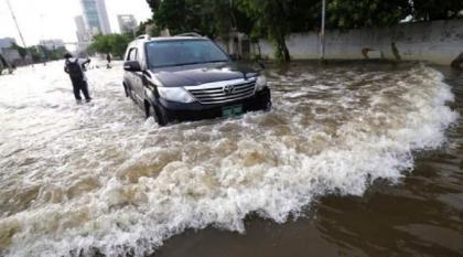 مصرع 548 شخصا اثر الفیضانات و الأمطار الغزیرة فی البلاد