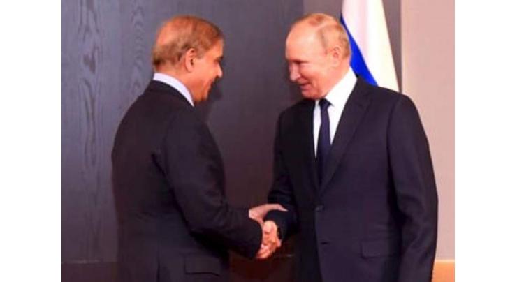 PM reaffirms commitment to work closely with Russia in diverse sectors