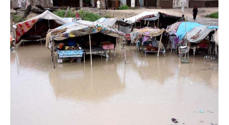 IFRC, PRCS high ups visits flood-affected areas of Sindh
