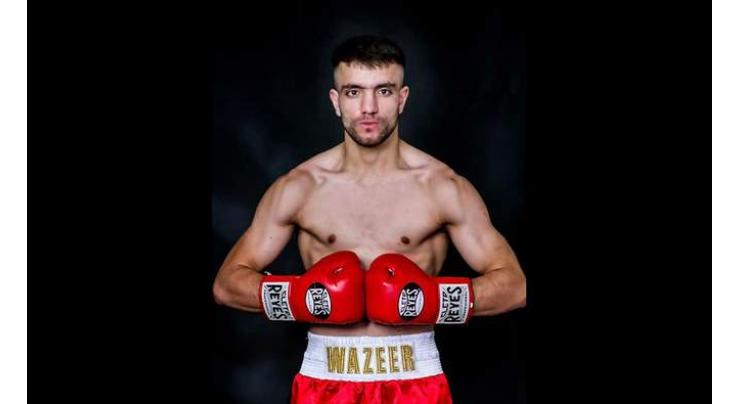 Usman Wazeer knocks out Thai boxer to claim WBO Youth title

