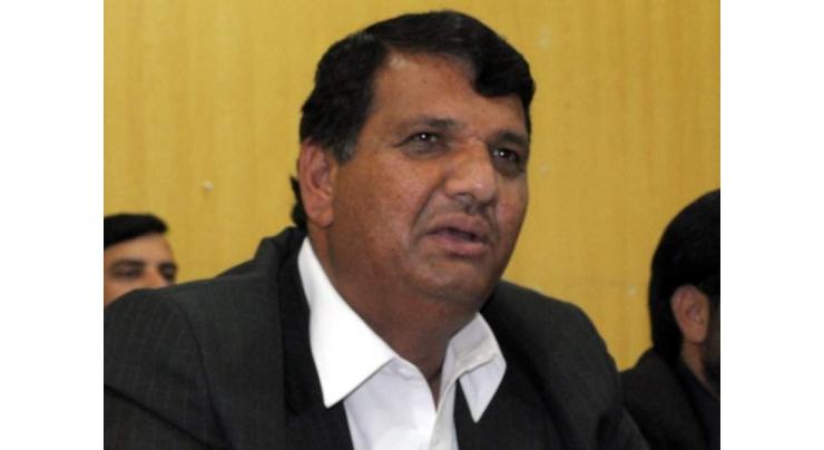 Chairman NADRA calls on Amir Muqam
