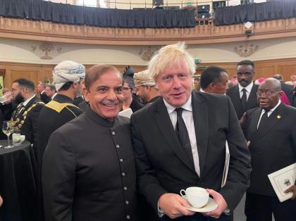 Prime Minister interacts with former UK PMs, opposition leader, Mayor of London

