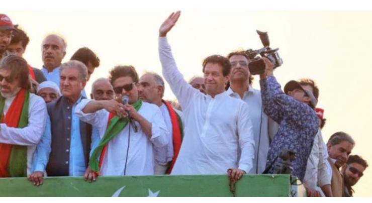 PTI is all set to start long march against federal coalition govt today