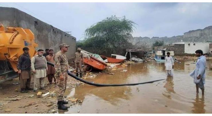 Army, Frontier Corps continue relief efforts in flood-hit Balochistan
