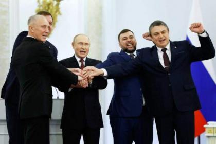 Putin annexes Ukraine territories, Kyiv vows to fight back
