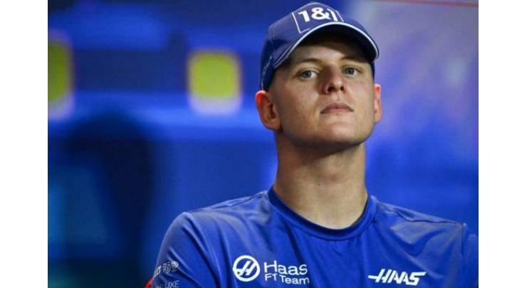 Schumacher plans to return to F1 after losing seat to Hulkenberg
