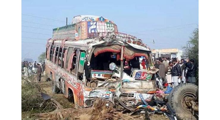 18 killed in road accident on Indus Highway near Sehwan
